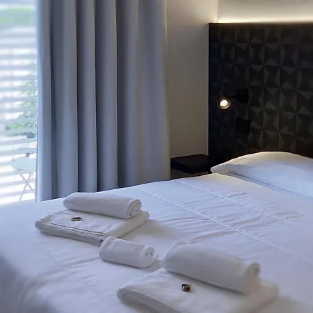 Benvenuto 3* كاوْرلي