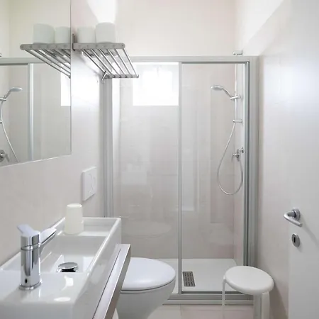 Benvenuto كاوْرلي