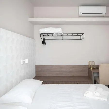 Отель Benvenuto 3*